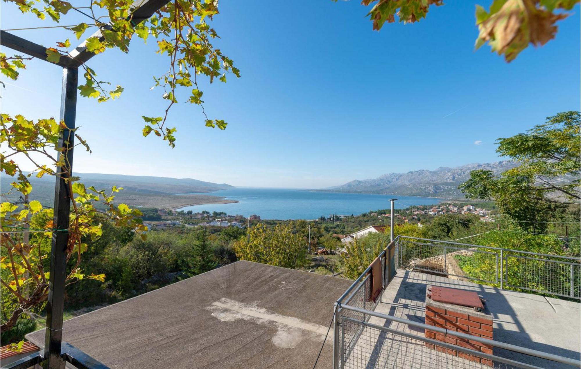 Lovely Apartment In Rovanjska With House Sea View Bagian luar foto
